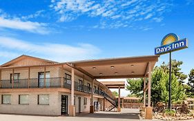 Days Inn By Wyndham Cortez